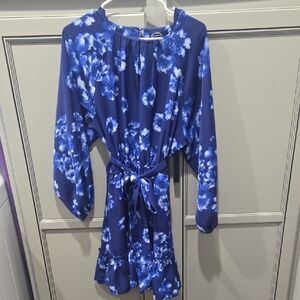 Chic Blue Floral Midi Dress